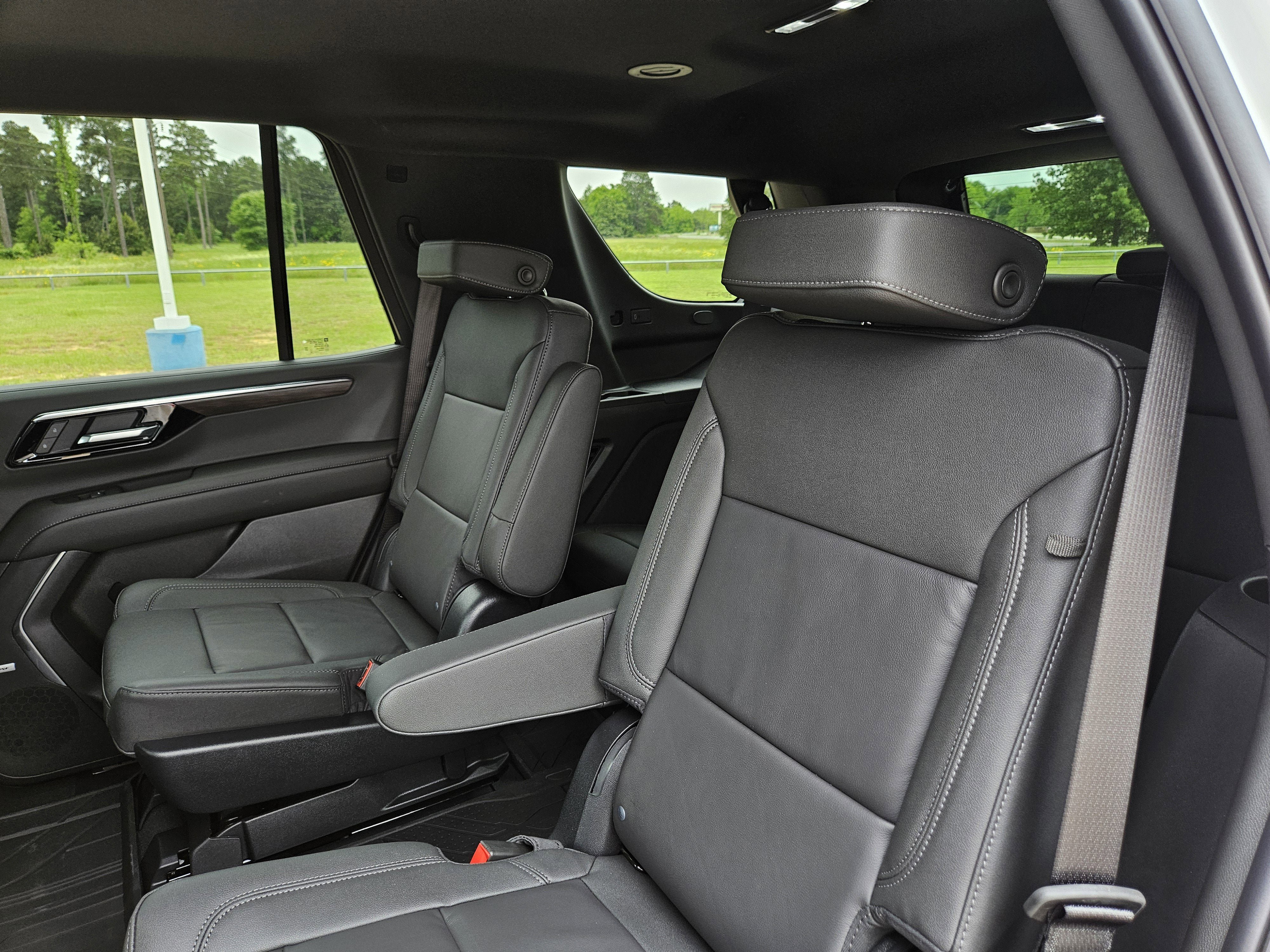 New 2026 Chevrolet Tahoe LT w/ Comfort Package AWD/4WD image 26