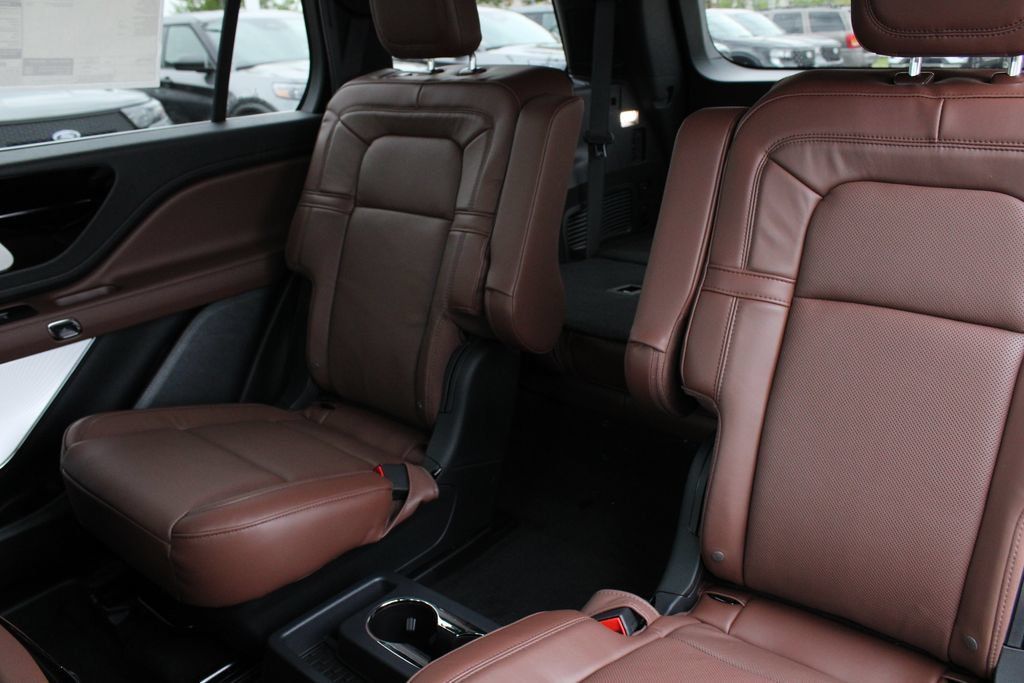 New 2026 Lincoln Aviator Reserve AWD/4WD image 20