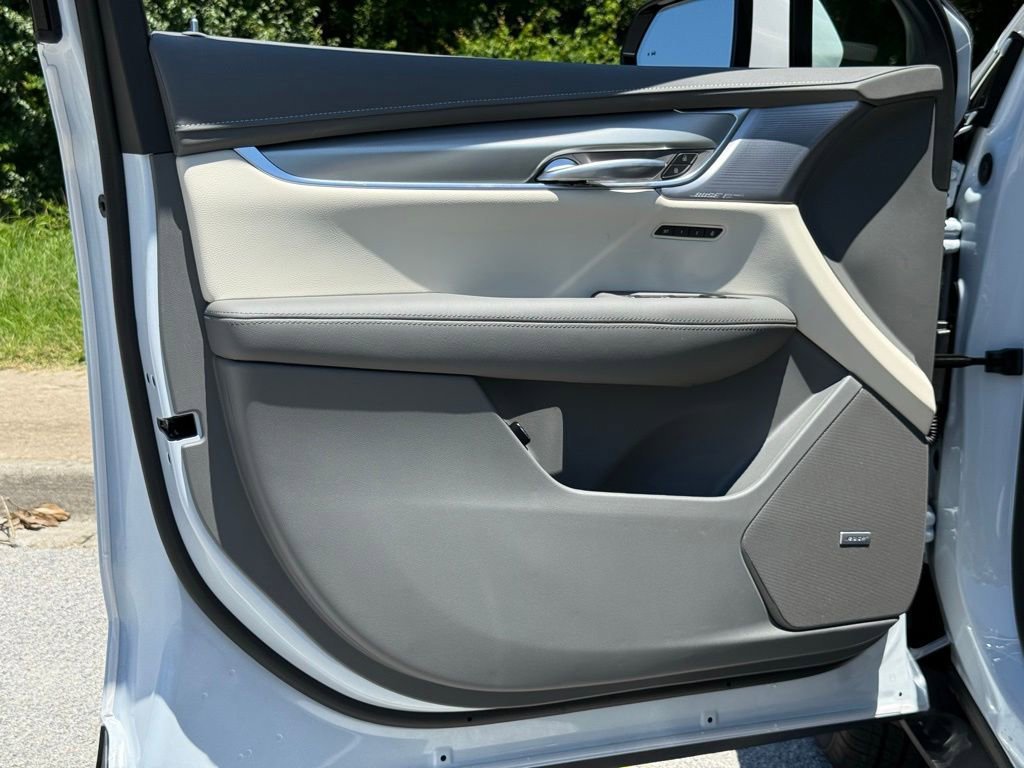 New 2026 Cadillac XT5 Premium Luxury FWD image 16