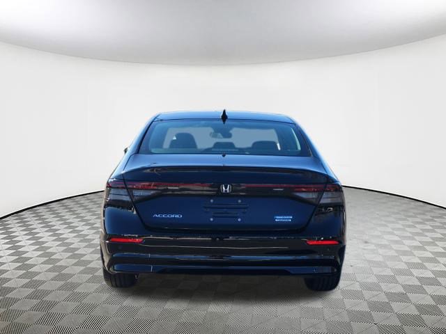 Used 2024 Honda Accord Touring image 10