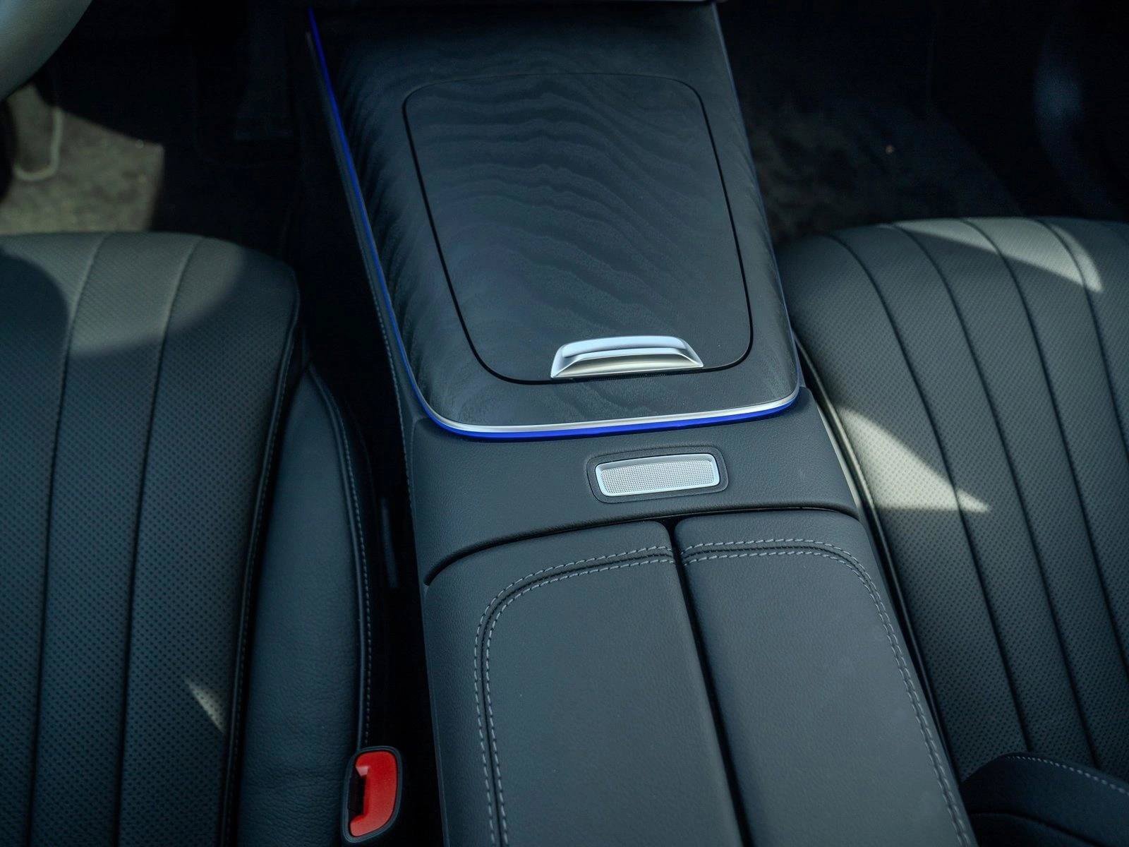 New 2026 Mercedes-Benz E 450 4MATIC Sedan image 26
