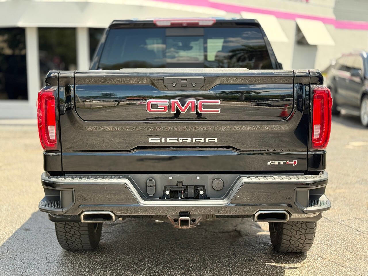 Used 2019 GMC Sierra 1500 AT4 w/ AT4 Premium Package image 8