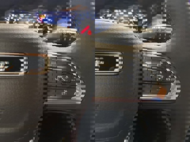 New 2025 Jeep Compass Latitude w/ Sun & Sound Group image 19