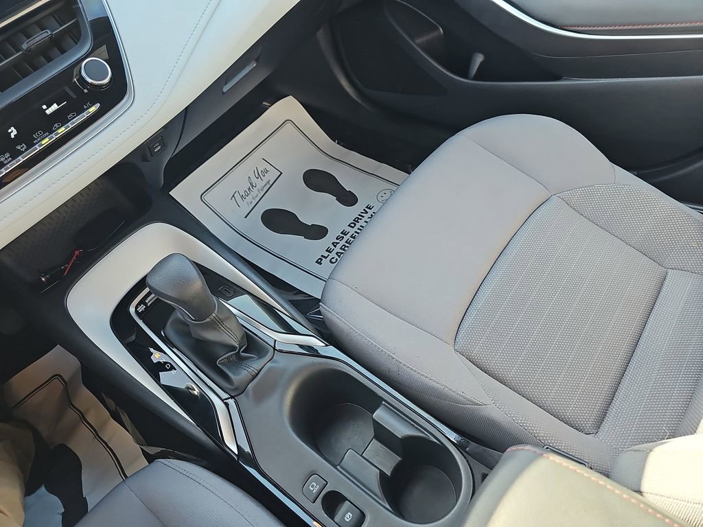 Used 2024 Toyota Corolla SE image 27