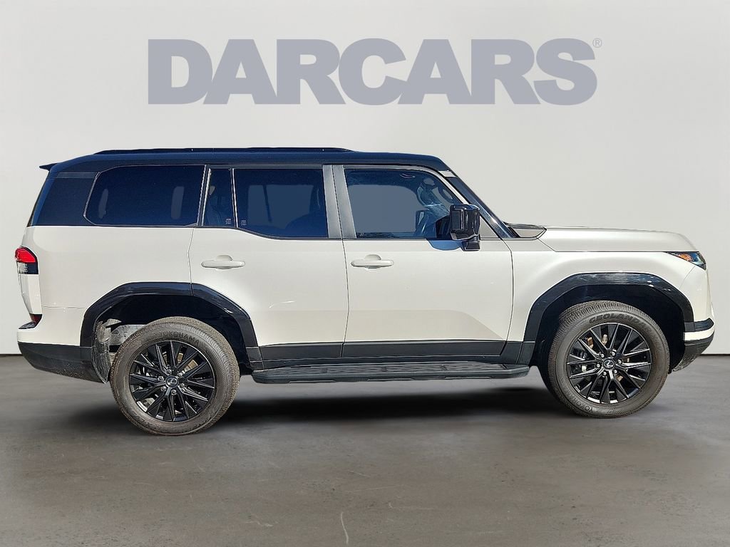 Used 2024 Lexus GX 550 image 7