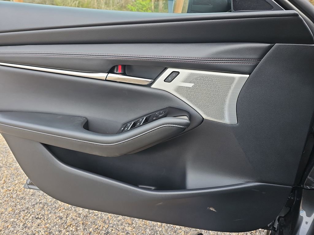 New 2026 MAZDA MAZDA3 Hatchback w/ Appearance Package image 25