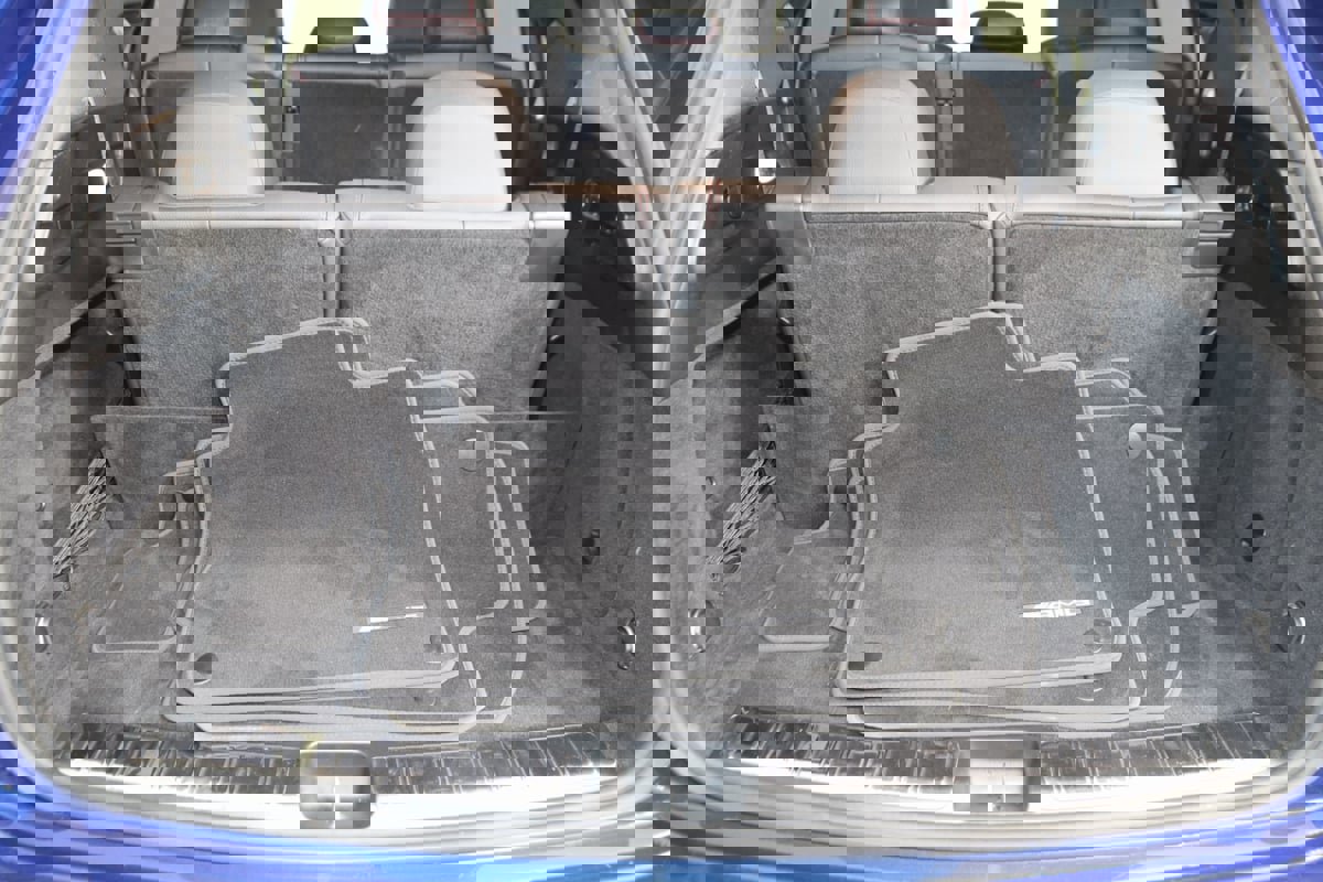 Used 2022 Mercedes-Benz GLE 53 AMG 4MATIC w/ 3rd Row Seat Package image 64