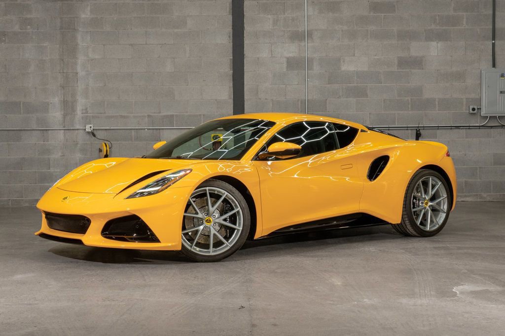Used 2024 Lotus Emira First Edition image 7