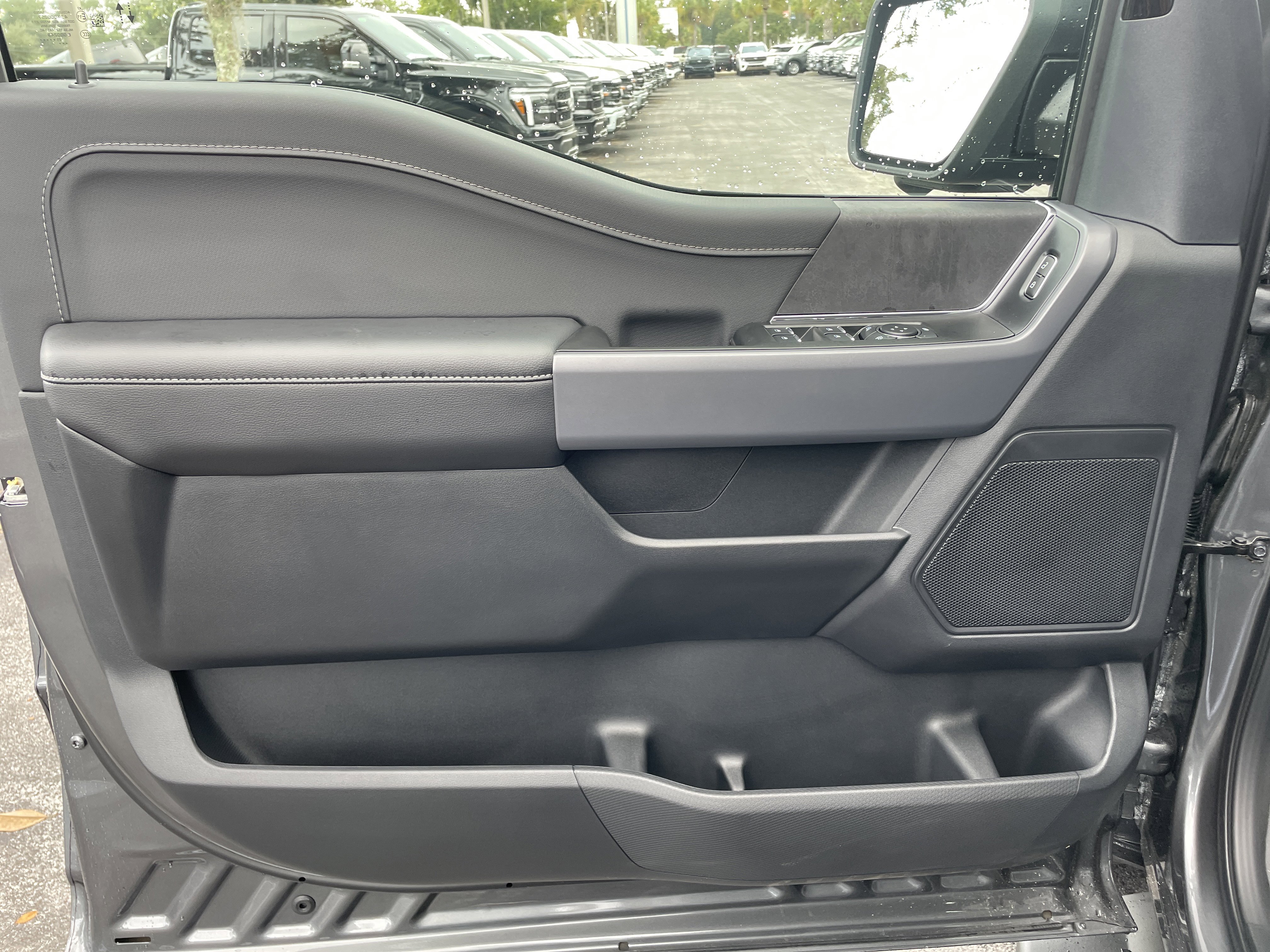 New 2025 Ford F150 XLT w/ Equipment Group 302A MID image 12