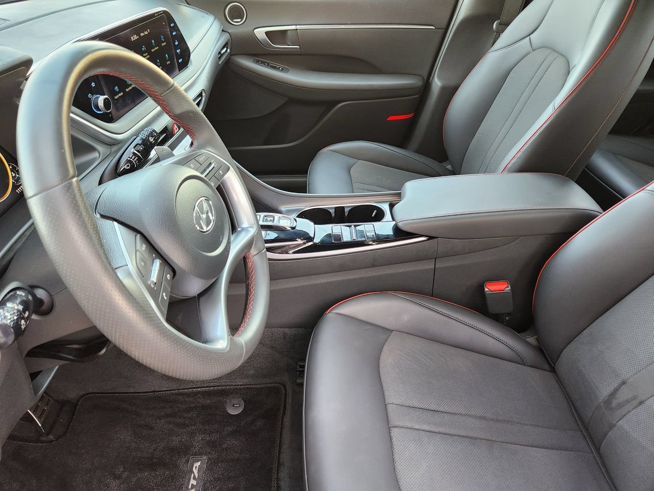Used 2023 Hyundai Sonata SEL Plus w/ Preferred Accessory Package FWD image 12