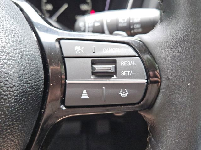 Certified 2025 Honda Pilot Touring image 25