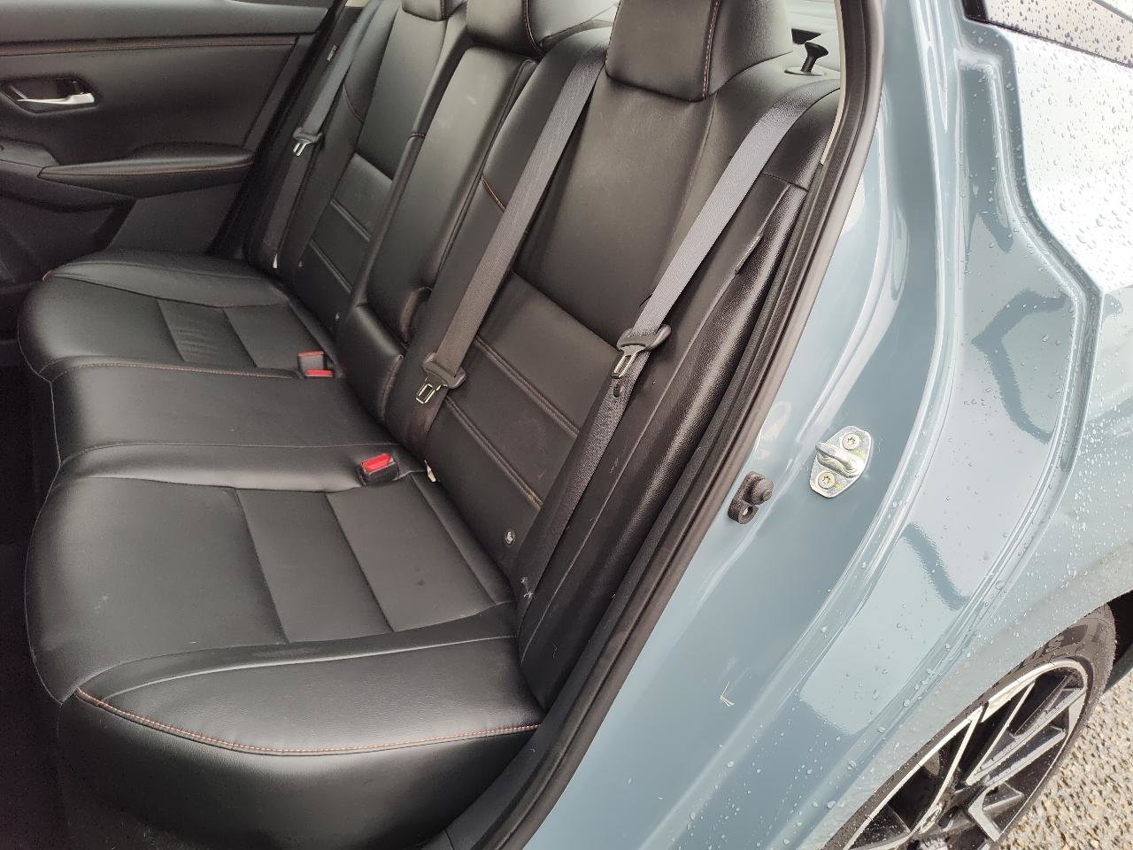 Used 2025 Nissan Sentra SR w/ SR Premium Package image 25