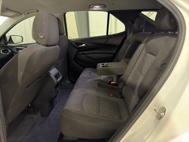 Used 2020 Chevrolet Equinox LT image 19