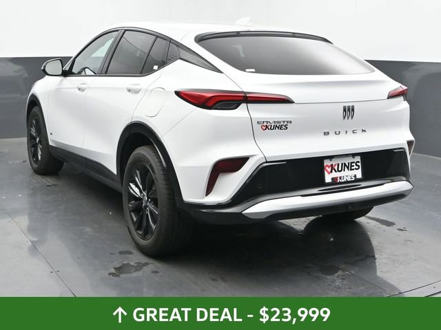 Used 2025 Buick Envista Sport Touring image 9