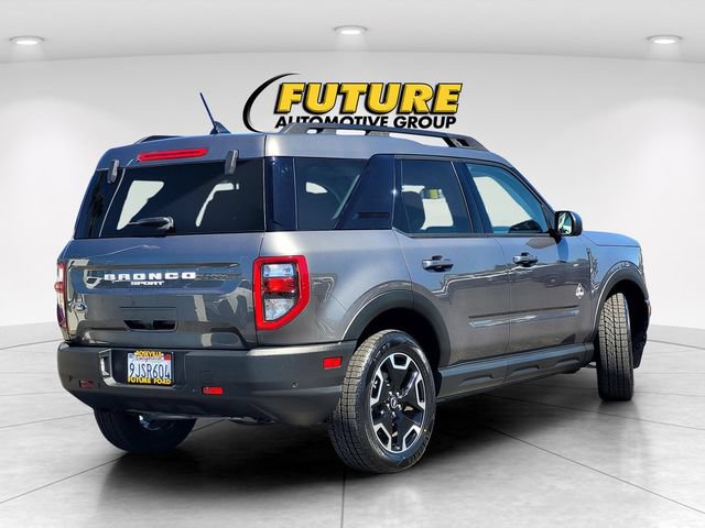 Certified 2023 Ford Bronco Sport Outer Banks w/ Tech Package AWD/4WD image 4
