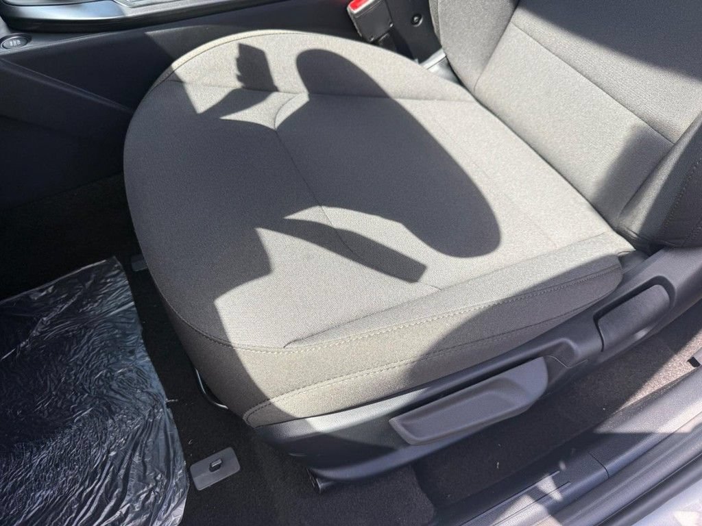 New 2026 Kia K4 FWD image 31