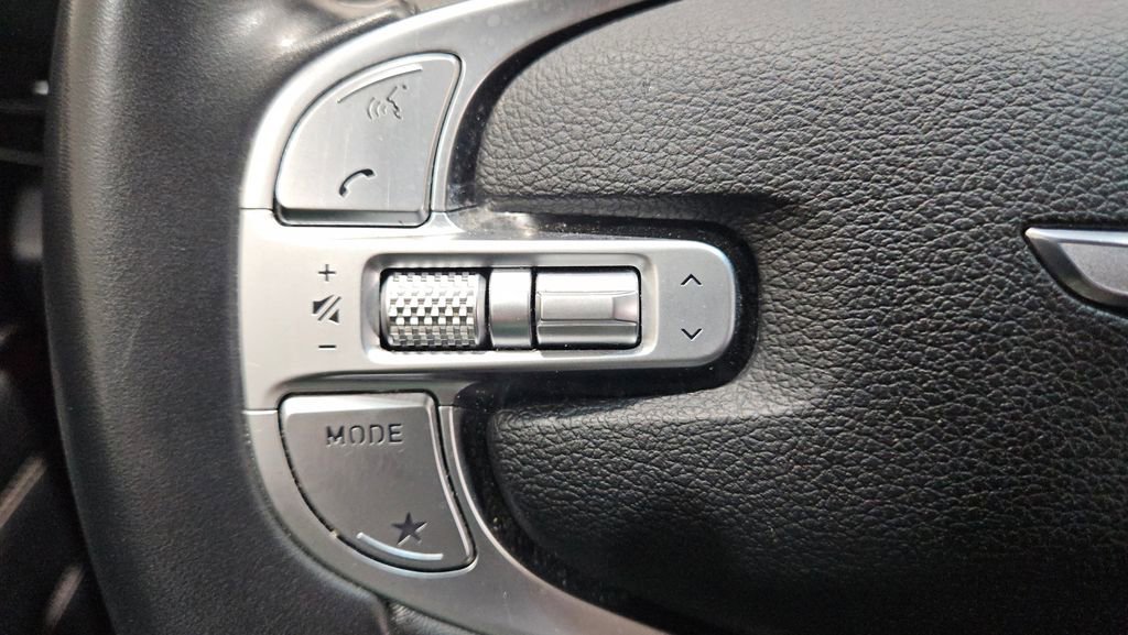 Used 2024 Genesis GV80 2.5T image 25