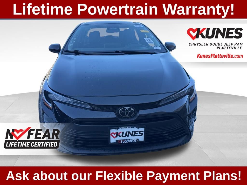 Used 2025 Toyota Corolla LE image 10