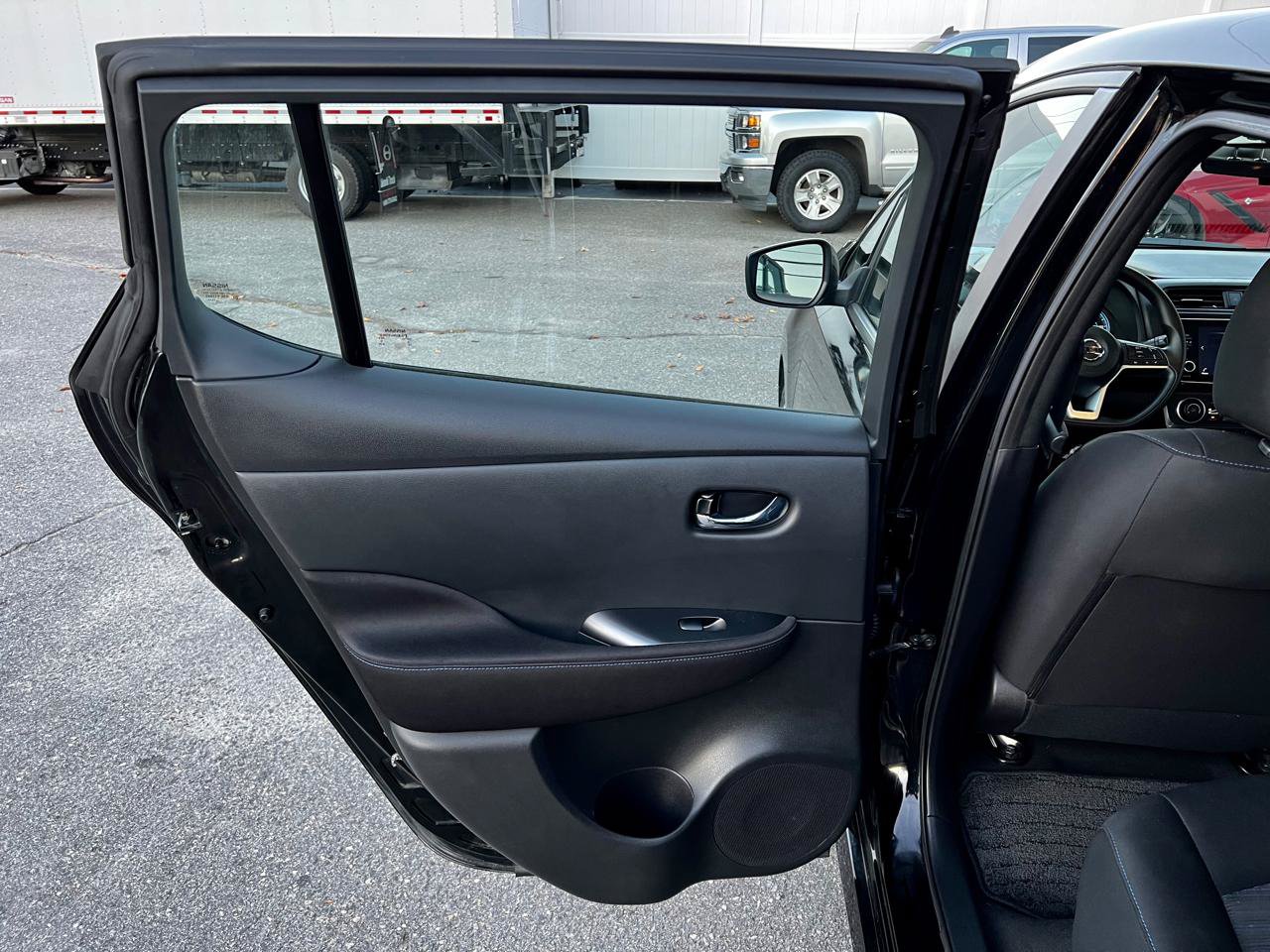 Used 2020 Nissan Leaf S w/ S Charge Package FWD image 16