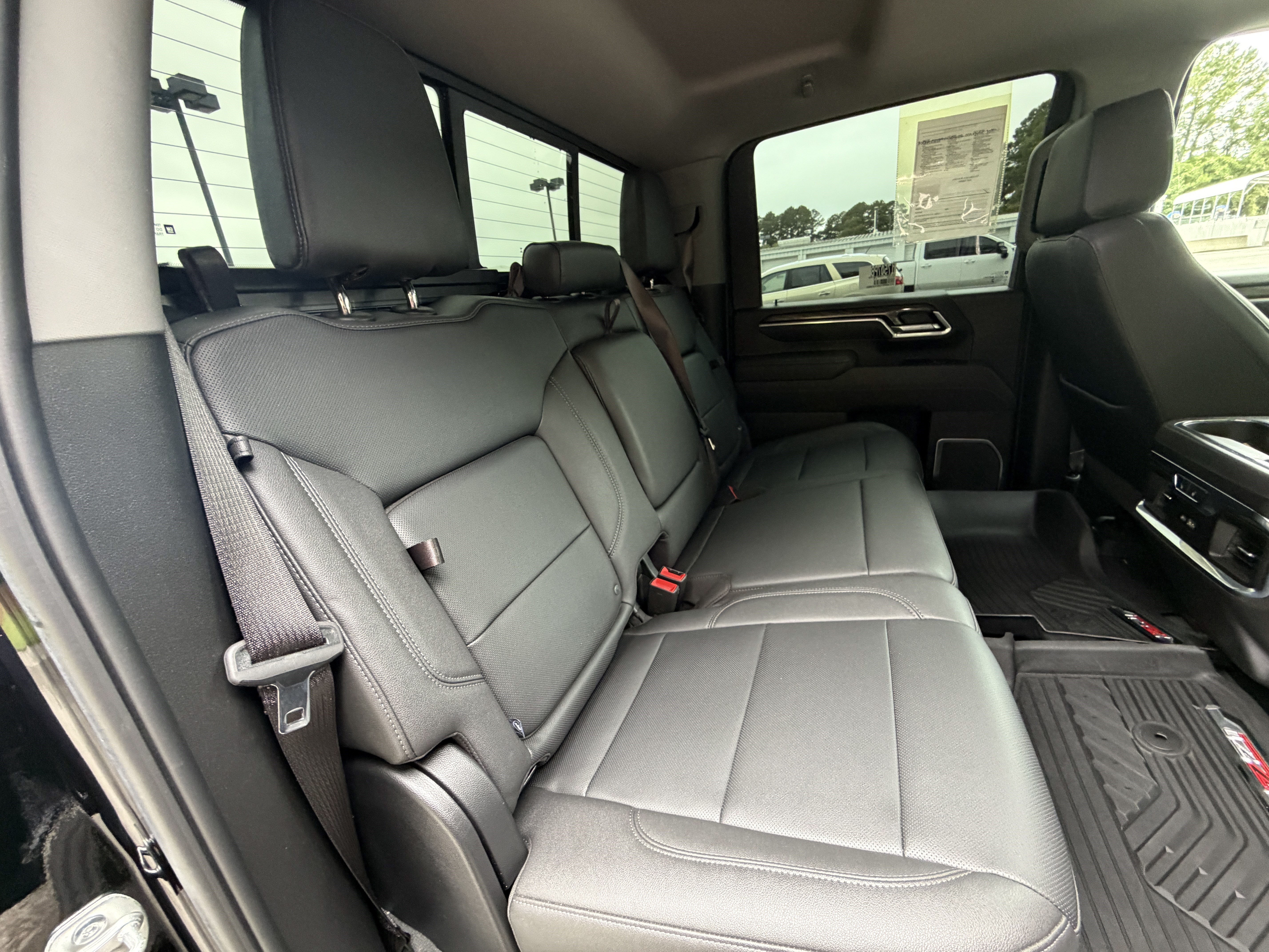 Used 2025 Chevrolet Silverado 2500 LTZ w/ Trail Boss Package AWD/4WD image 19