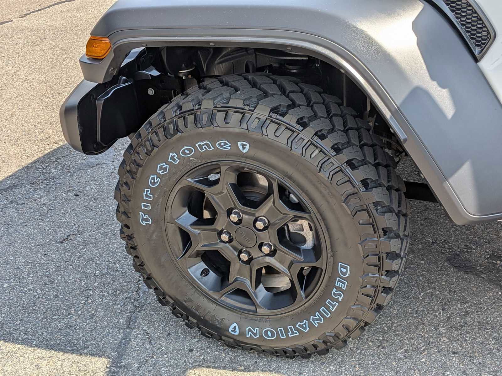 Certified 2023 Jeep Wrangler Unlimited w/ Sun & Screen Package AWD/4WD image 28