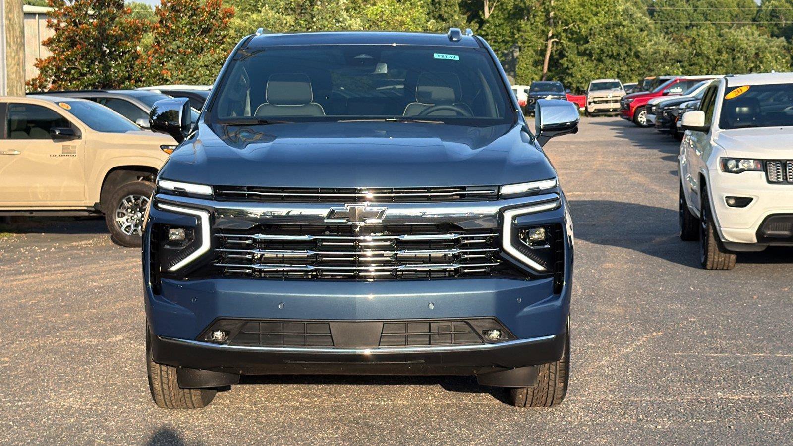New 2026 Chevrolet Suburban Premier w/ Sun And Tow Package AWD/4WD image 2