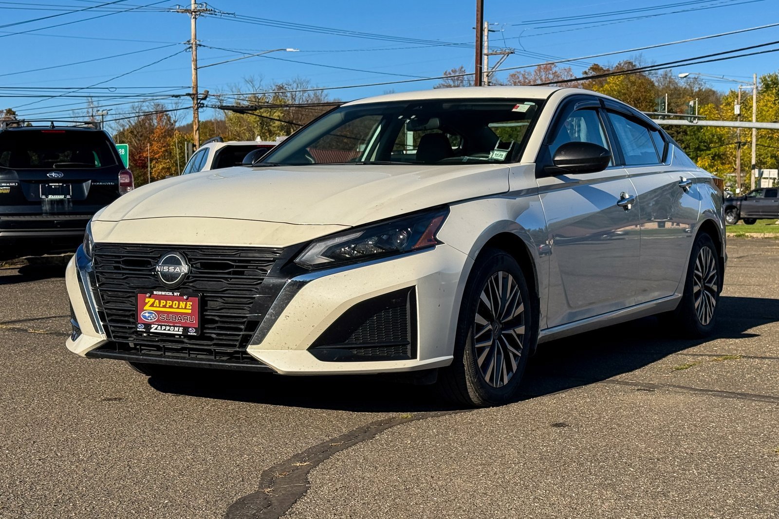 Used 2024 Nissan Altima 2.5 SV image 7