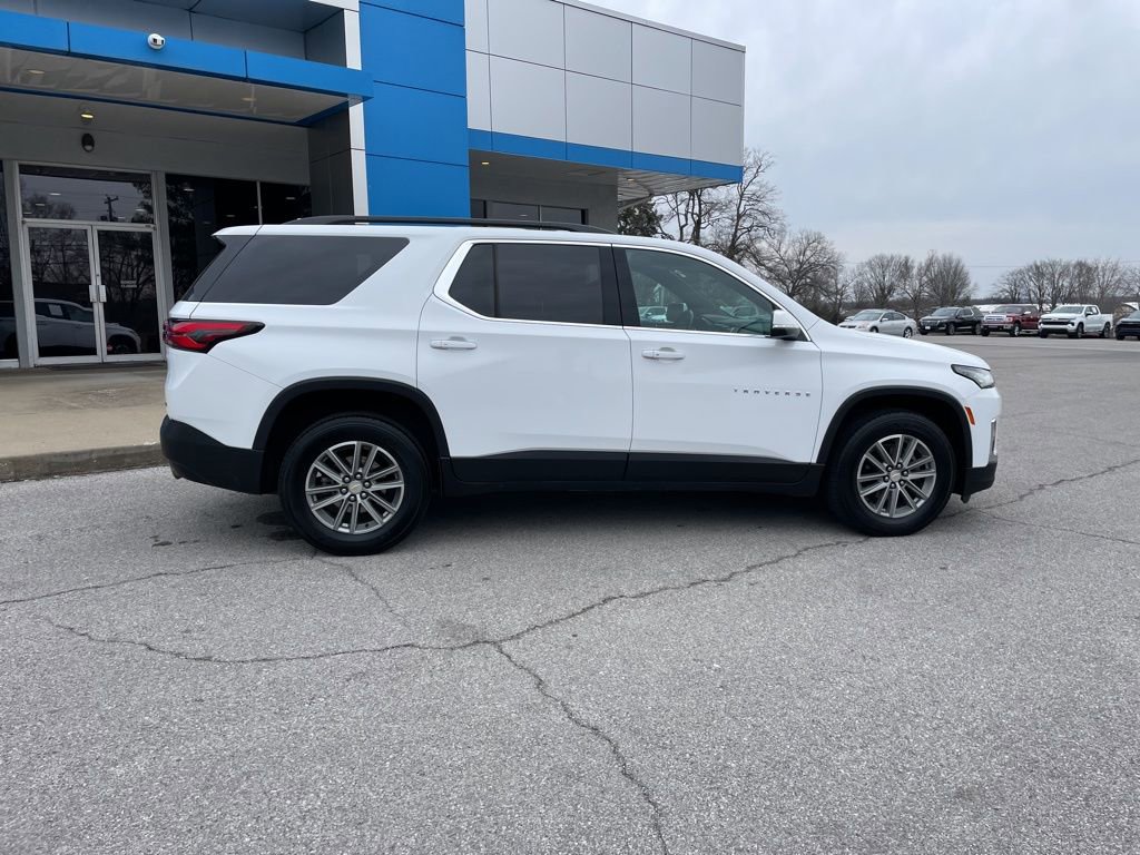 Used 2023 Chevrolet Traverse LT image 54