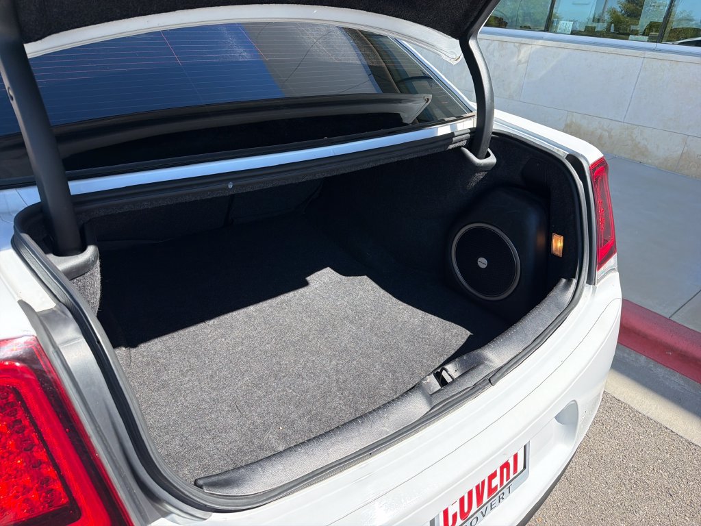 Used 2022 Chrysler 300 S RWD image 36