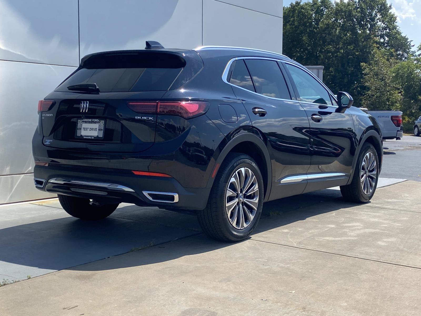 Used 2024 Buick Envision Preferred AWD/4WD image 4