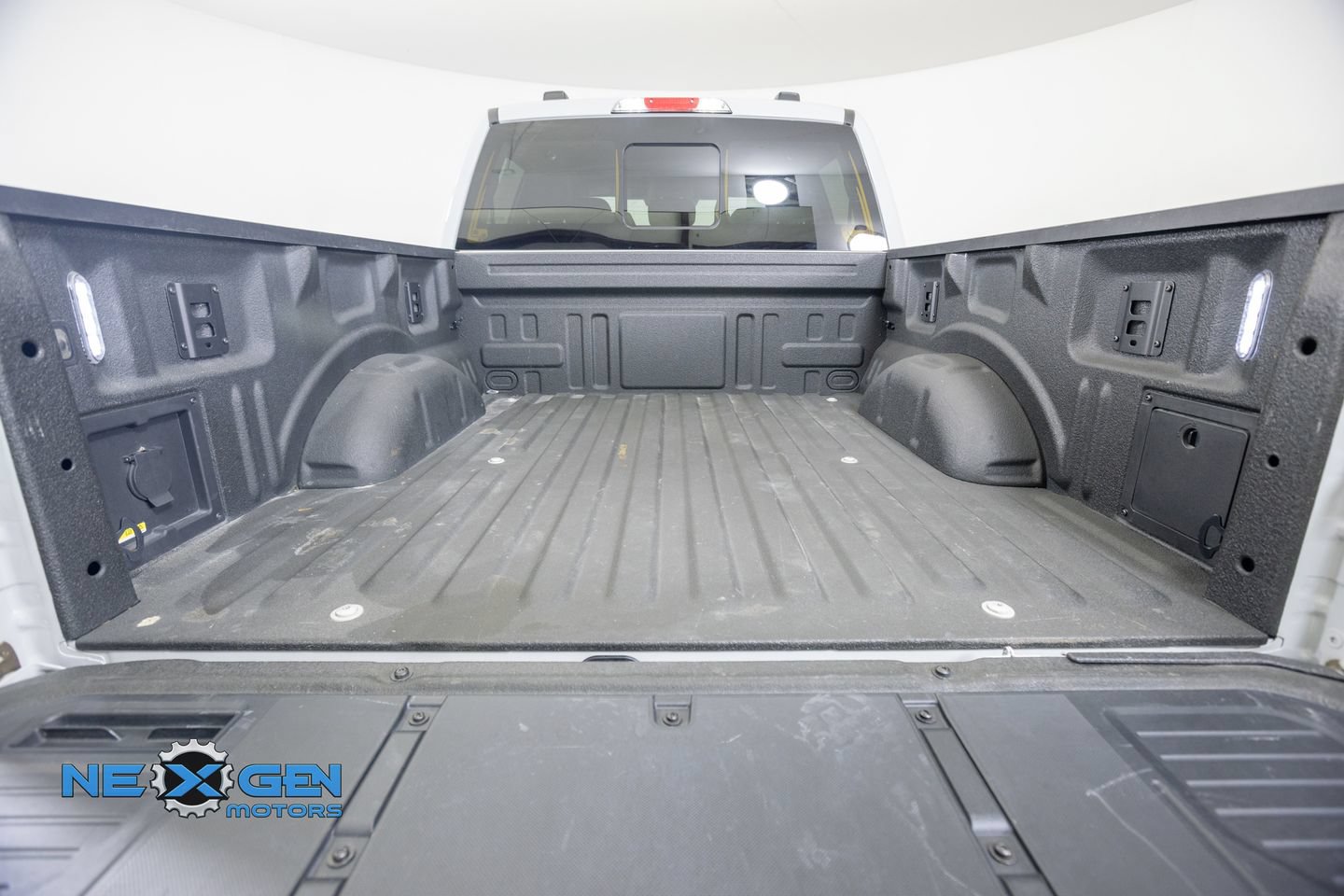 Used 2024 Ford F150 XLT w/ Equipment Group 302A MID AWD/4WD image 36