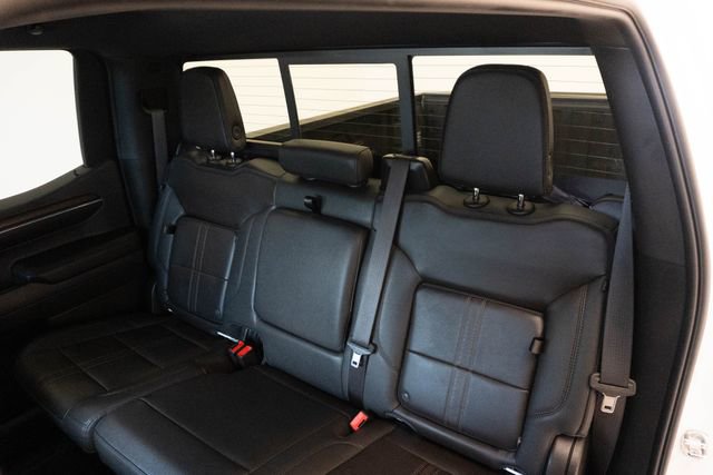 Used 2024 Chevrolet Silverado 1500 High Country w/ High Country Premium Package image 22