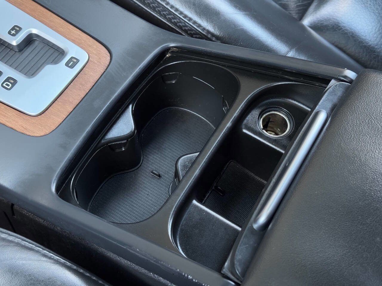 Used 2010 Volvo XC70 3.2 image 19