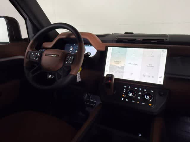 New 2026 Land Rover Defender 110 OCTA AWD/4WD image 17