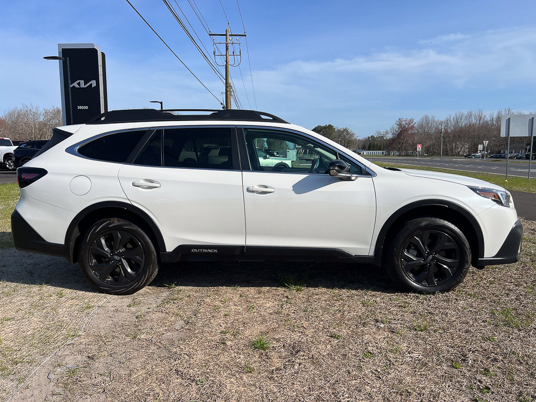 Used 2022 Subaru Outback Onyx Edition XT w/ Popular Package #2 image 11