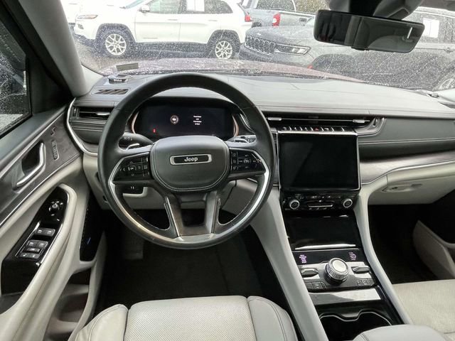 Used 2022 Jeep Grand Cherokee L Overland w/ Luxury Tech Group IV image 13