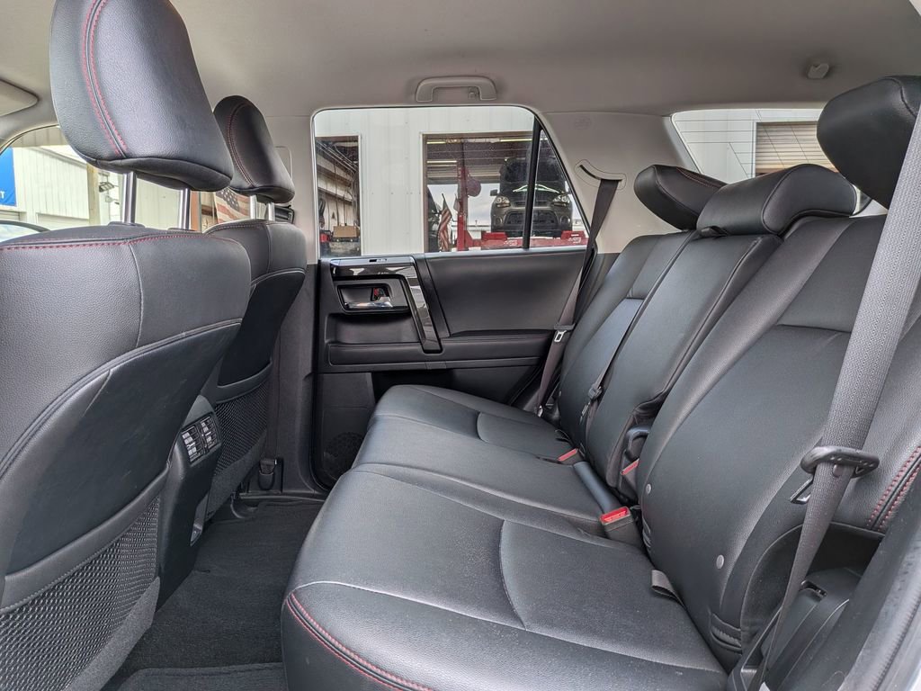 Used 2024 Toyota 4Runner TRD Off-Road Premium image 28