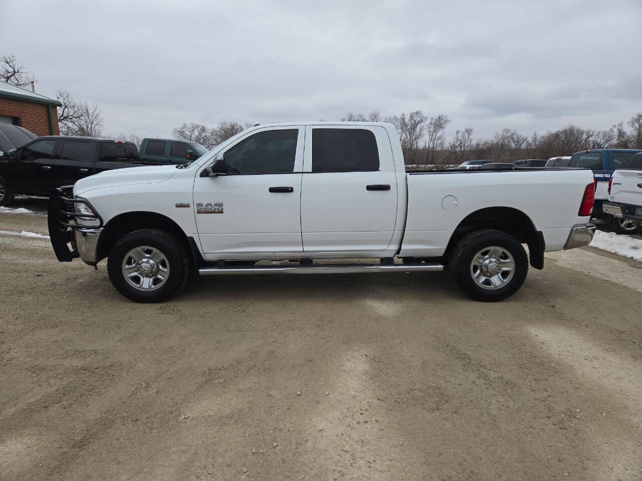 Used 2018 RAM 2500 Tradesman w/ Chrome Appearance Group AWD/4WD image 5