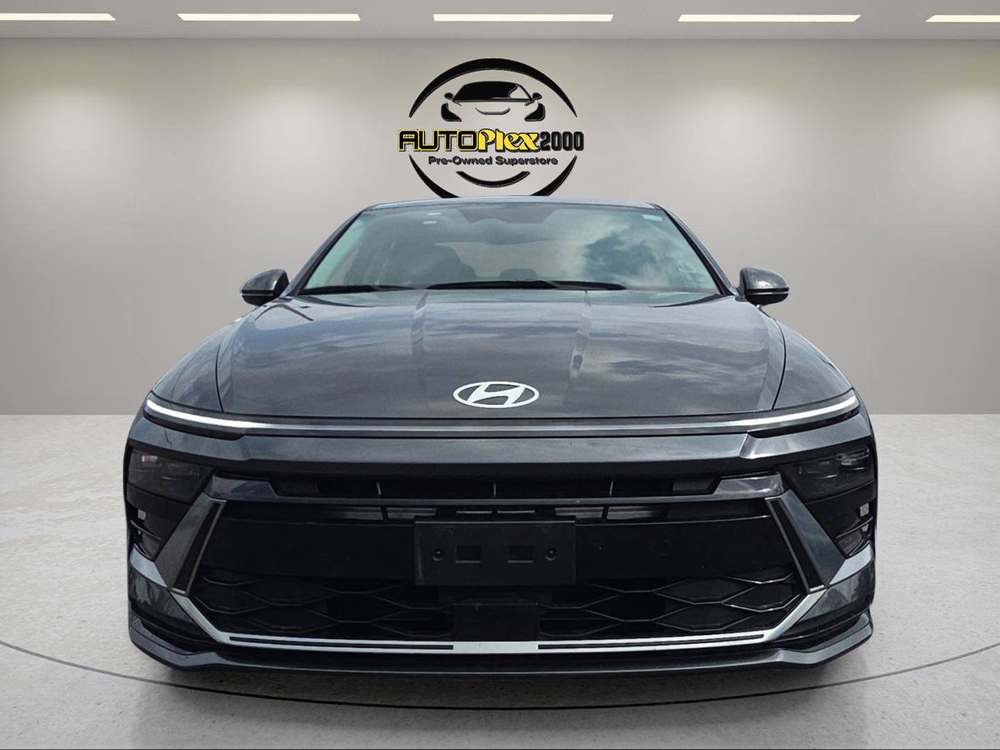 Used 2025 Hyundai Sonata SEL image 2