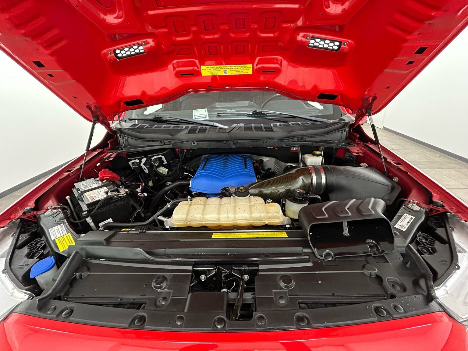 Used 2022 Ford F150 Lariat w/ Equipment Group 502A High image 47