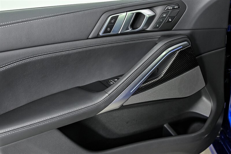 Used 2026 BMW X6 M Competition AWD/4WD image 13