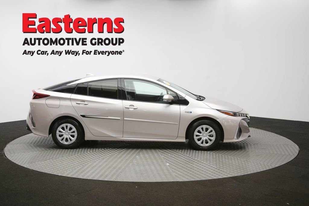 Used 2020 Toyota Prius Prime XLE image 44