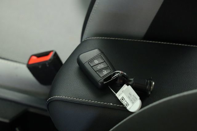 Certified 2023 Volkswagen Taos S FWD image 34