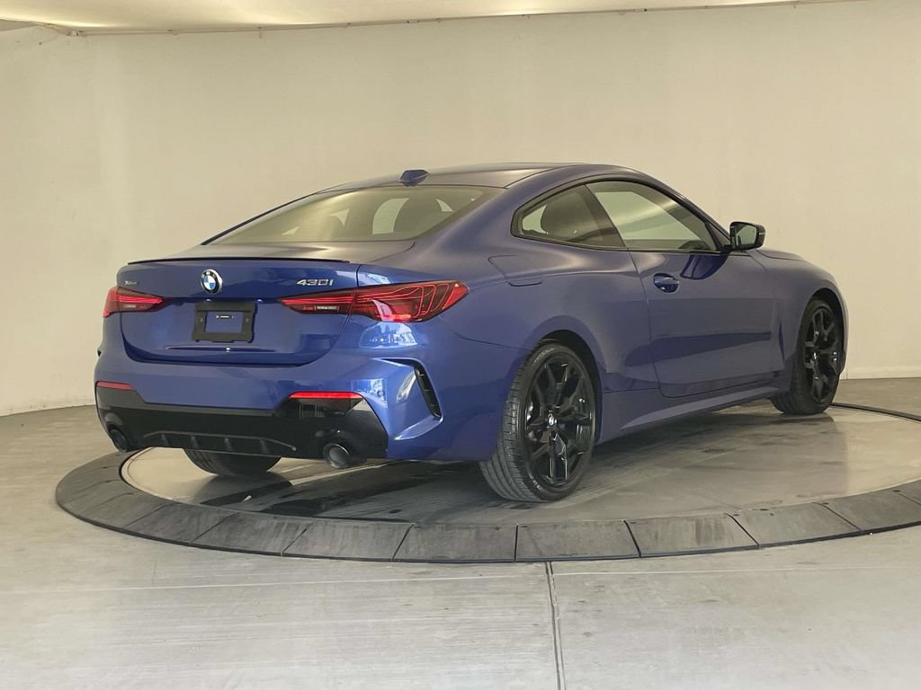 Used 2025 BMW 430i xDrive Coupe w/ M Sport Package AWD/4WD image 5