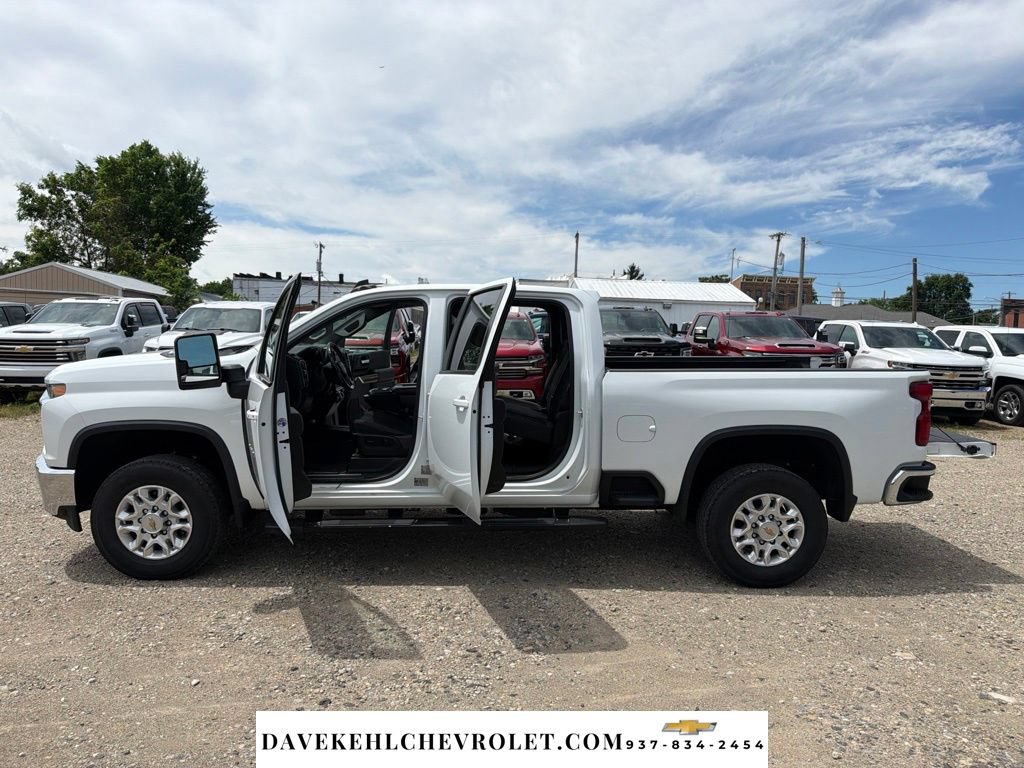 Used 2022 Chevrolet Silverado 3500 LT w/ Convenience Package AWD/4WD image 24