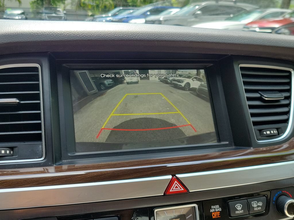 Used 2018 Genesis G80 3.8 RWD image 26