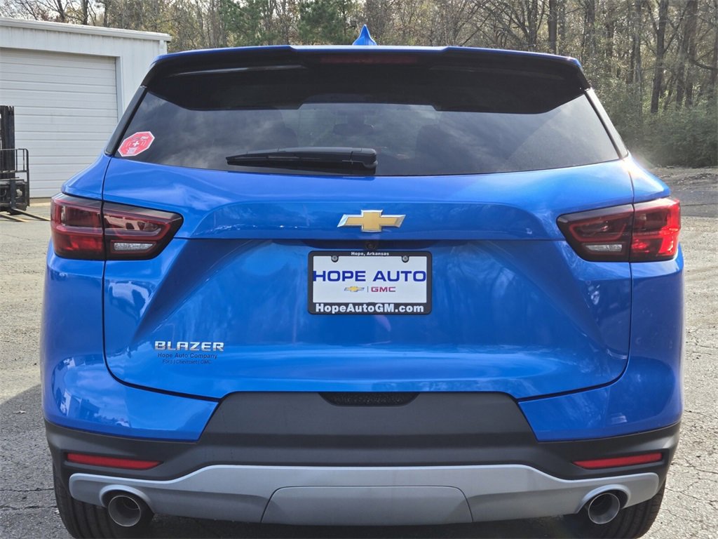 New 2025 Chevrolet Blazer LT image 5