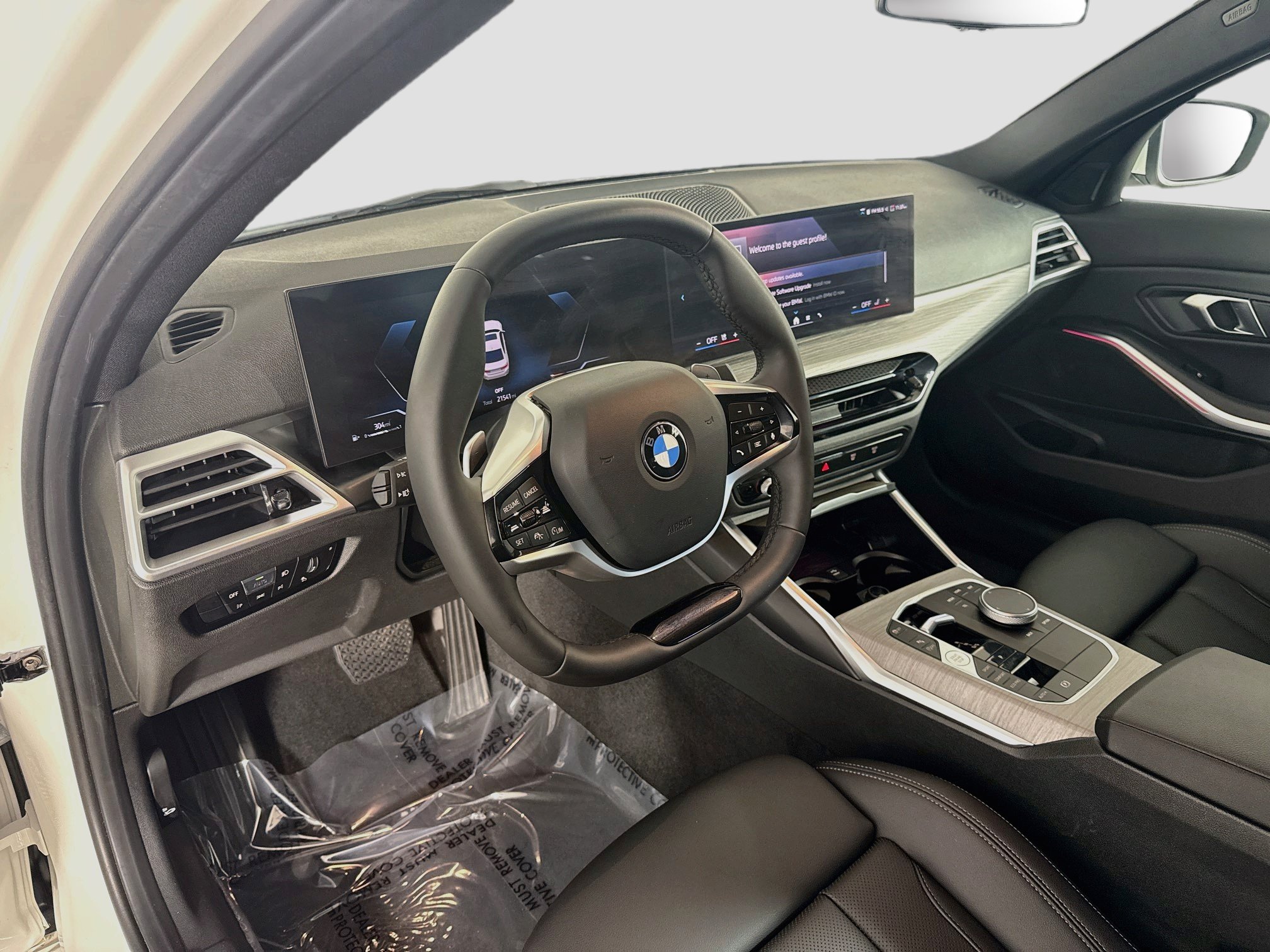 Used 2026 BMW 330i xDrive Sedan AWD/4WD image 23