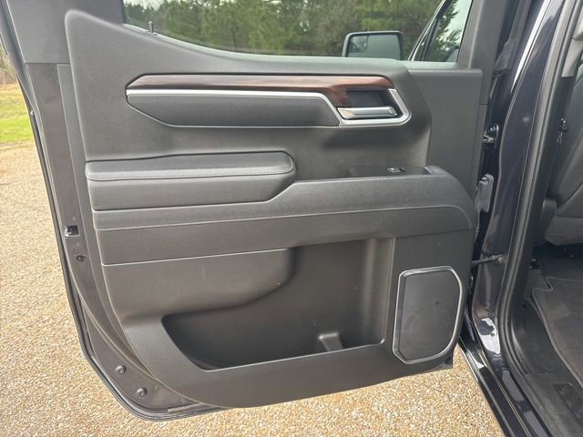 Used 2025 GMC Sierra 1500 SLT image 13