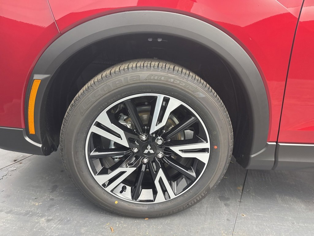 New 2026 Mitsubishi Eclipse Cross SE image 12